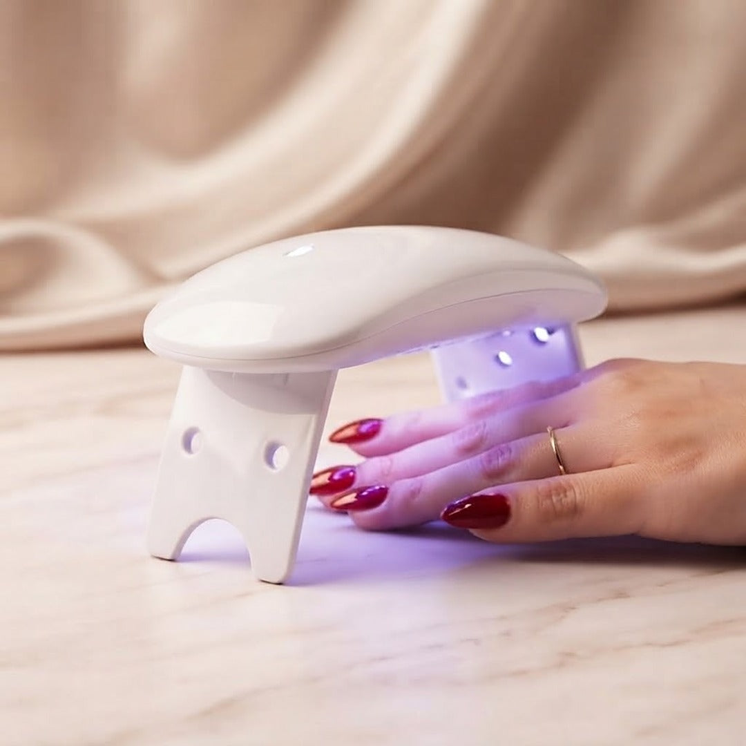 Hærdning under mini UV/LED-lampen